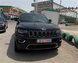 جیپ گراند شیرۆکی